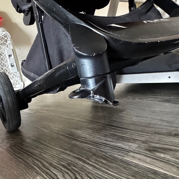 Nuna Tavo Black Stroller Used - Picture 8 of 9